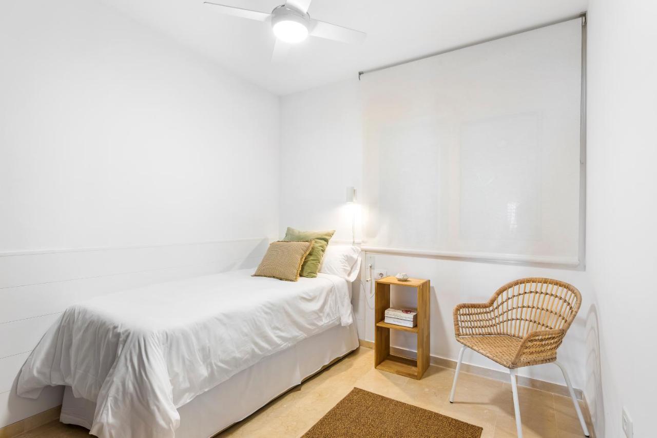 Beach Apartment With Terrace And Private Parking Radazul Eksteriør bilde