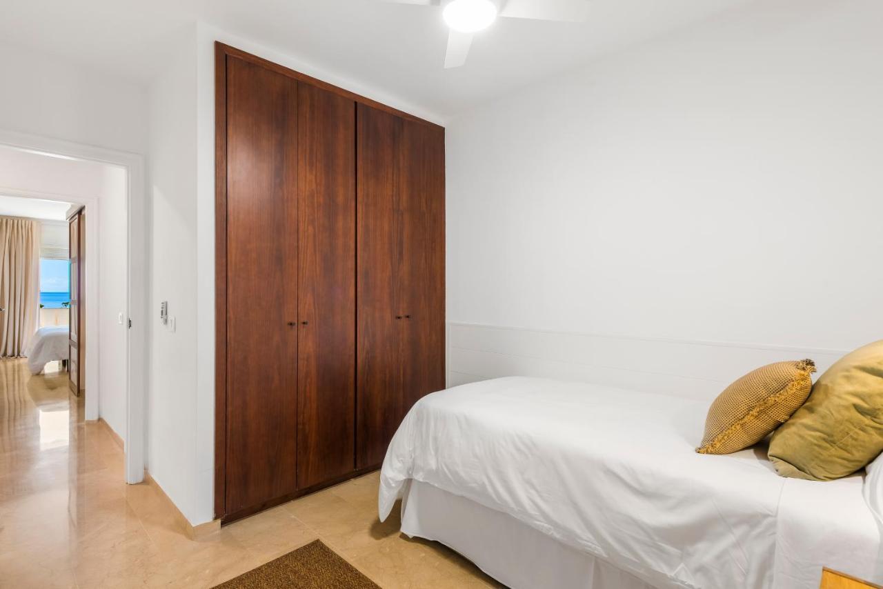 Beach Apartment With Terrace And Private Parking Radazul Eksteriør bilde